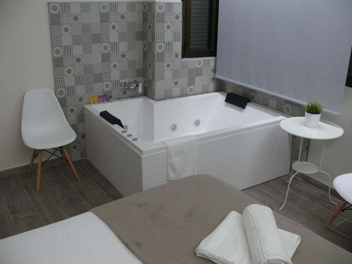Hostal Letto Dal Mare Валенсія Екстер'єр фото